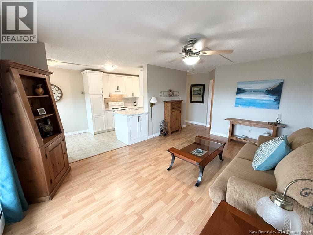 310 Woodward Unit# 909, photo 18