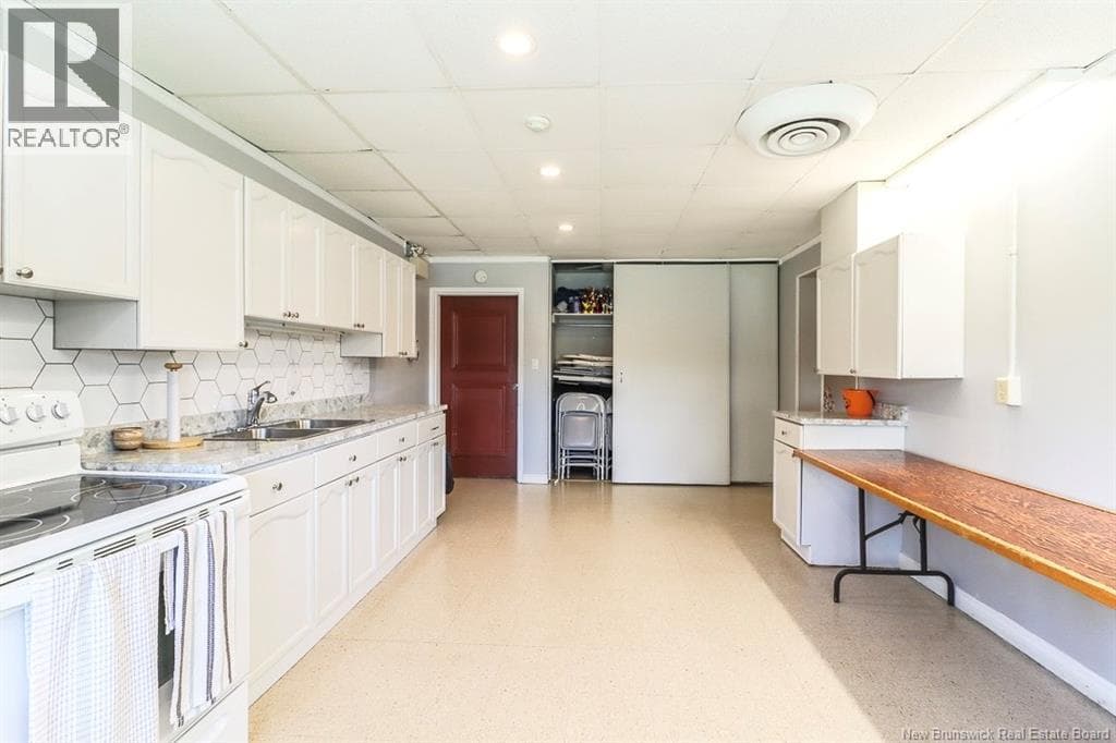 310 Woodward Unit# 909, photo 40