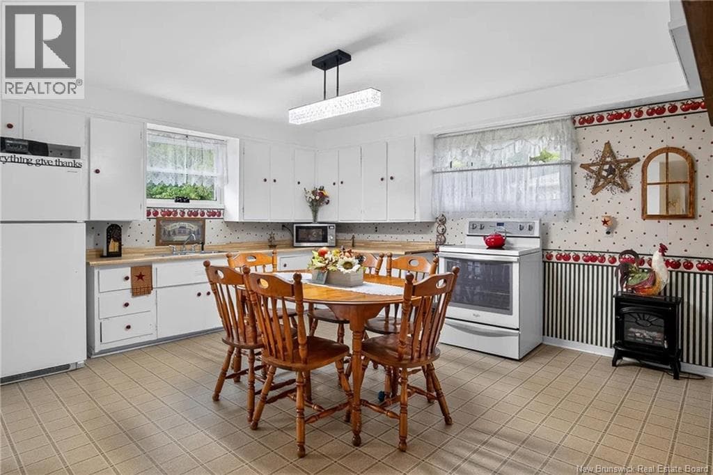 28 Twilight Avenue, photo 15
