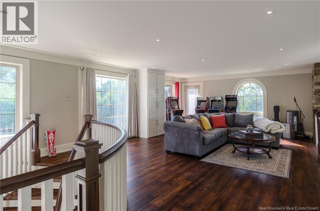 380 Model Farm Road, photo 23