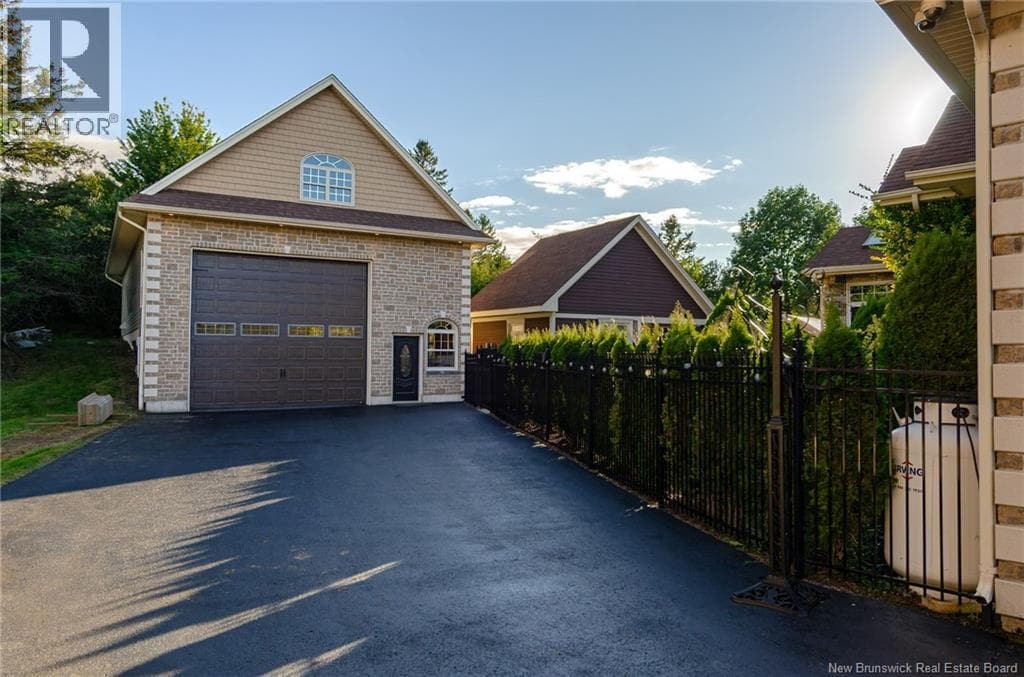 380 Model Farm Road, photo 46