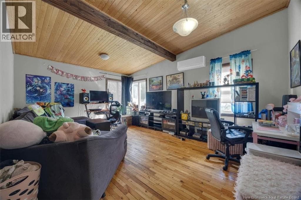 19 Tisdale Lane, photo 13