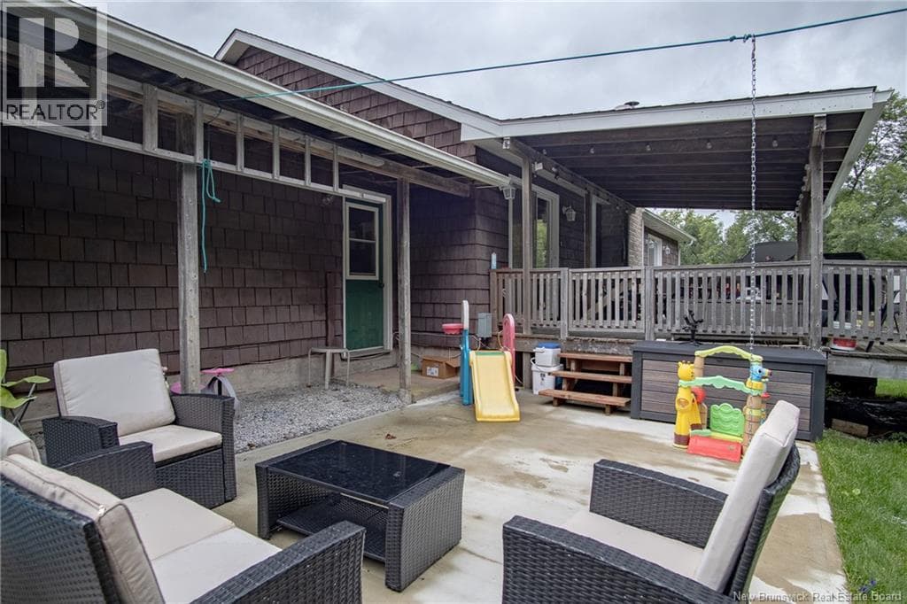17 Lionel Drive, photo 39