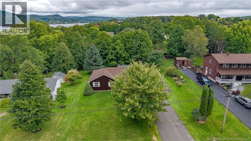 17 Lionel Drive, photo 43