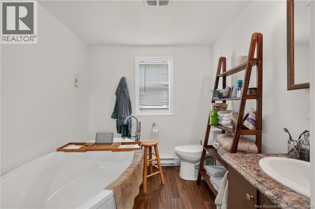 33 Glenview Drive, photo 11