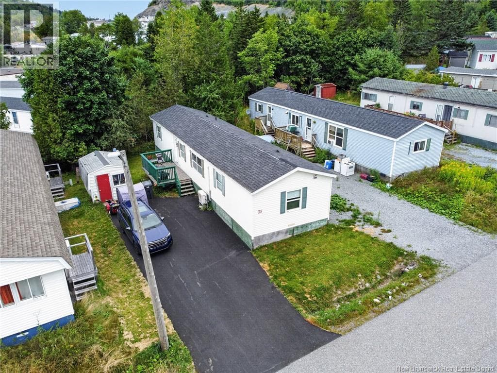 33 Glenview Drive, photo 25