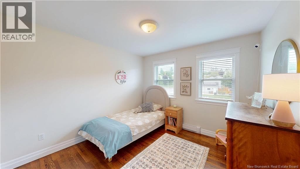 91 Queensbury Drive, photo 32