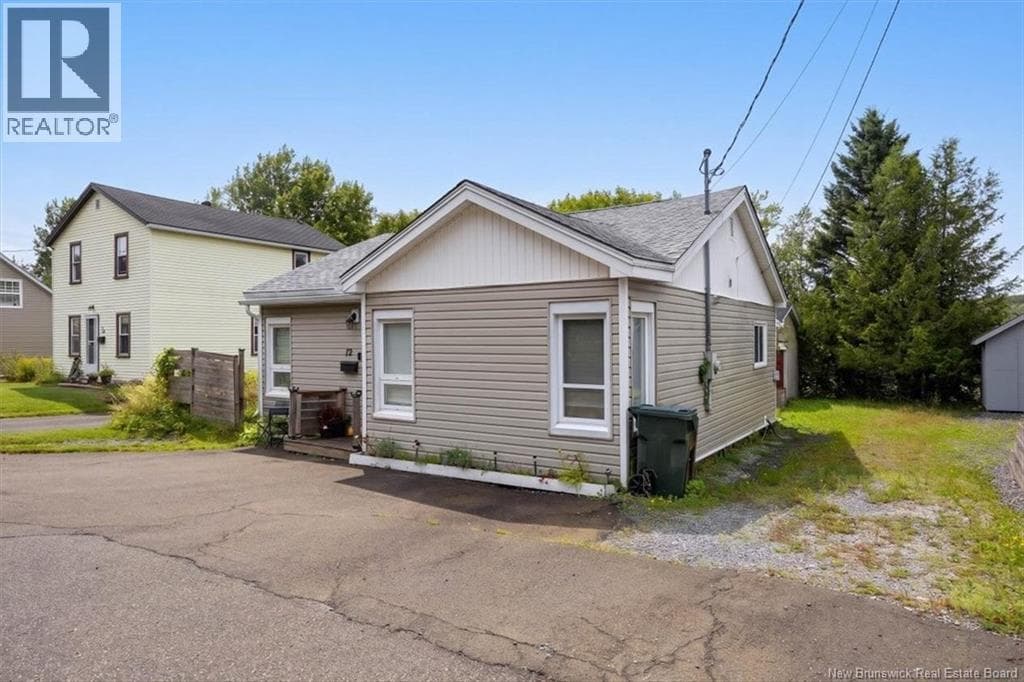 76 Saint Catherine Street, photo 3