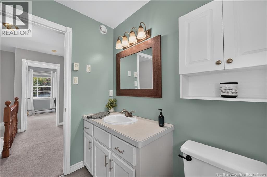 16 Parkwood Avenue, photo 17