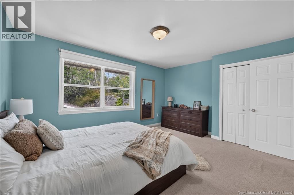 16 Parkwood Avenue, photo 21