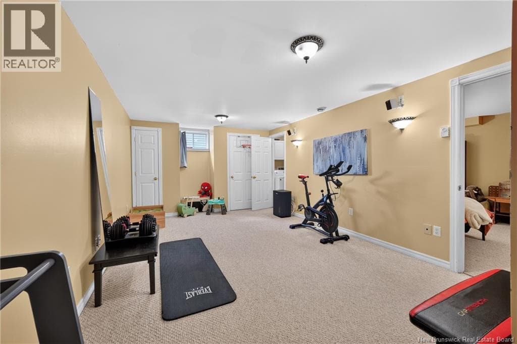 16 Parkwood Avenue, photo 24