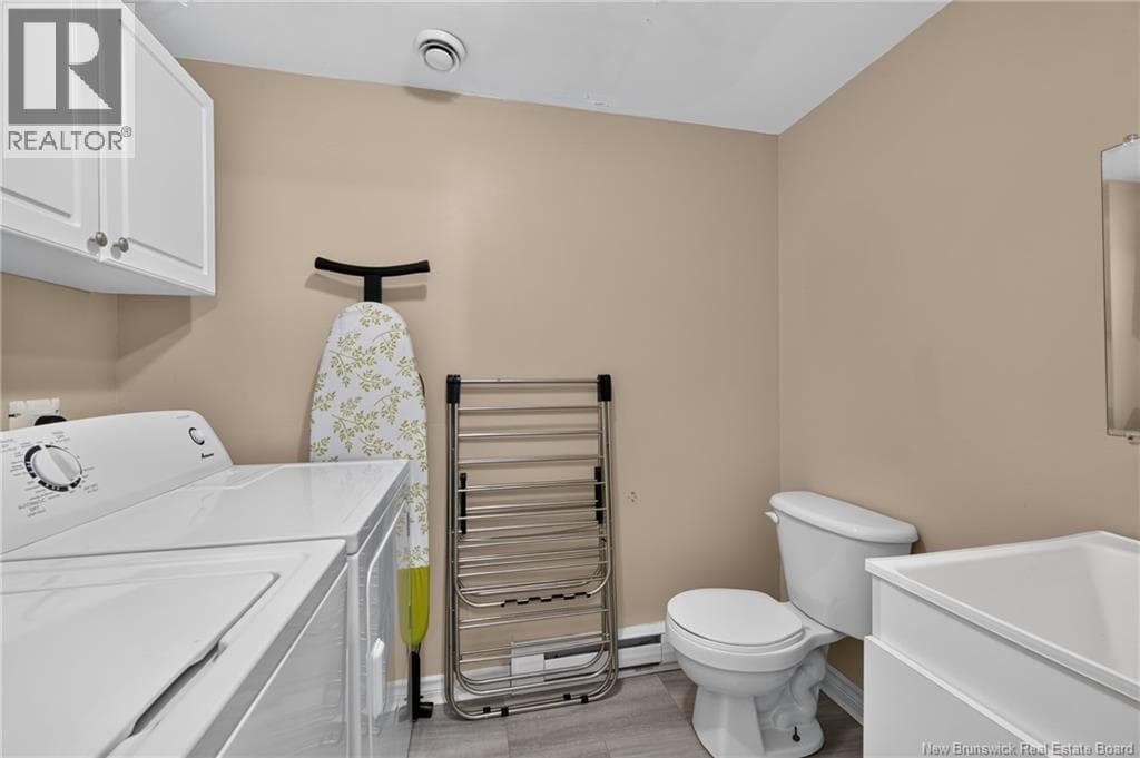 16 Parkwood Avenue, photo 28
