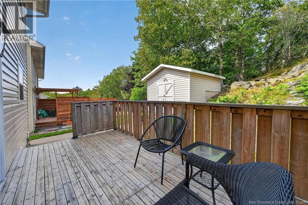 16 Parkwood Avenue, photo 31