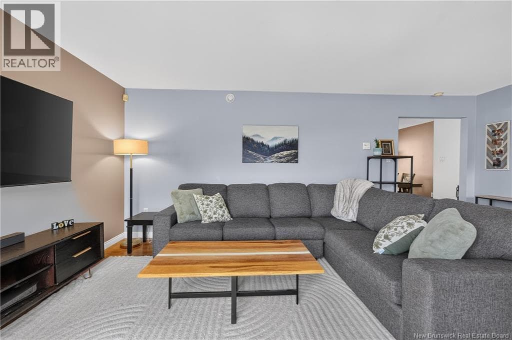 16 Parkwood Avenue, photo 7