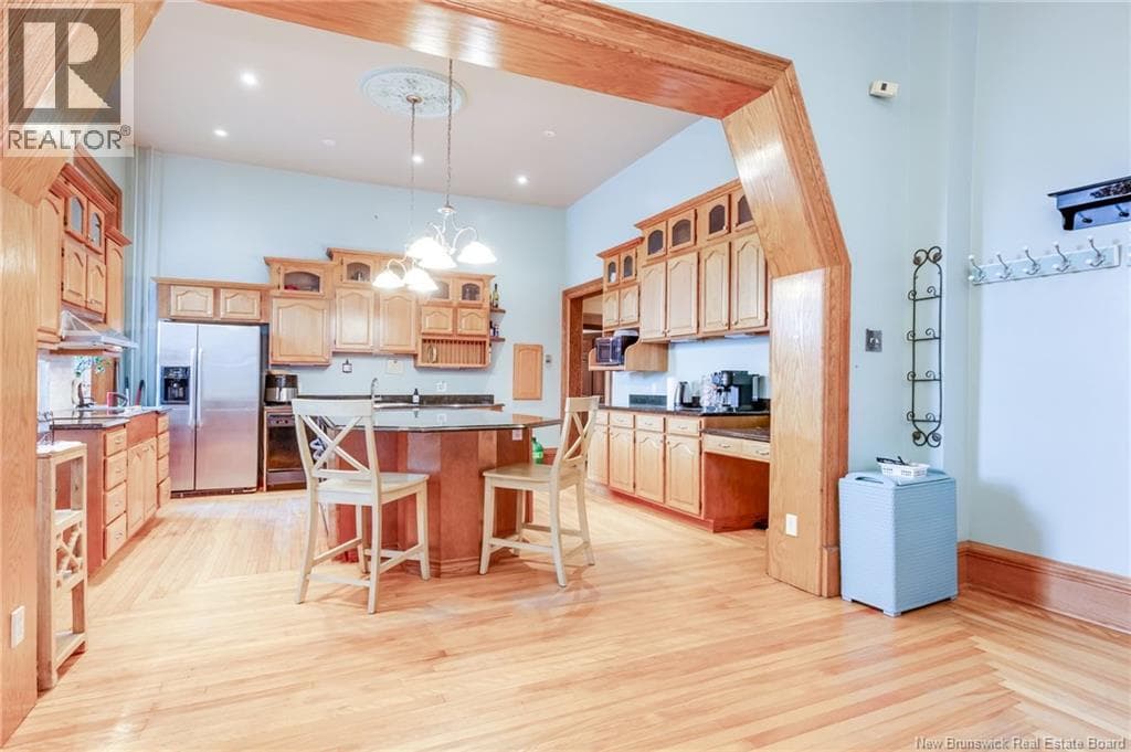 290 Crown Street, photo 10
