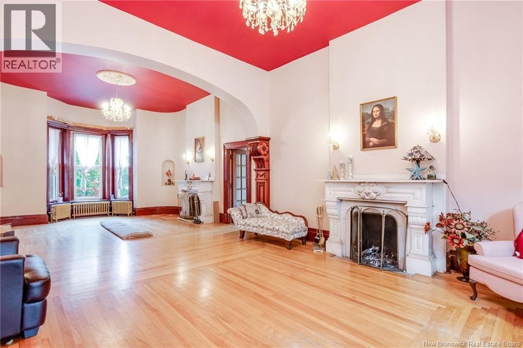 290 Crown Street, photo 2
