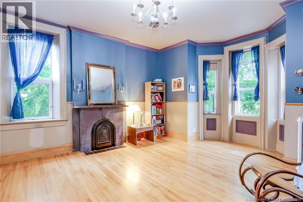 290 Crown Street, photo 22