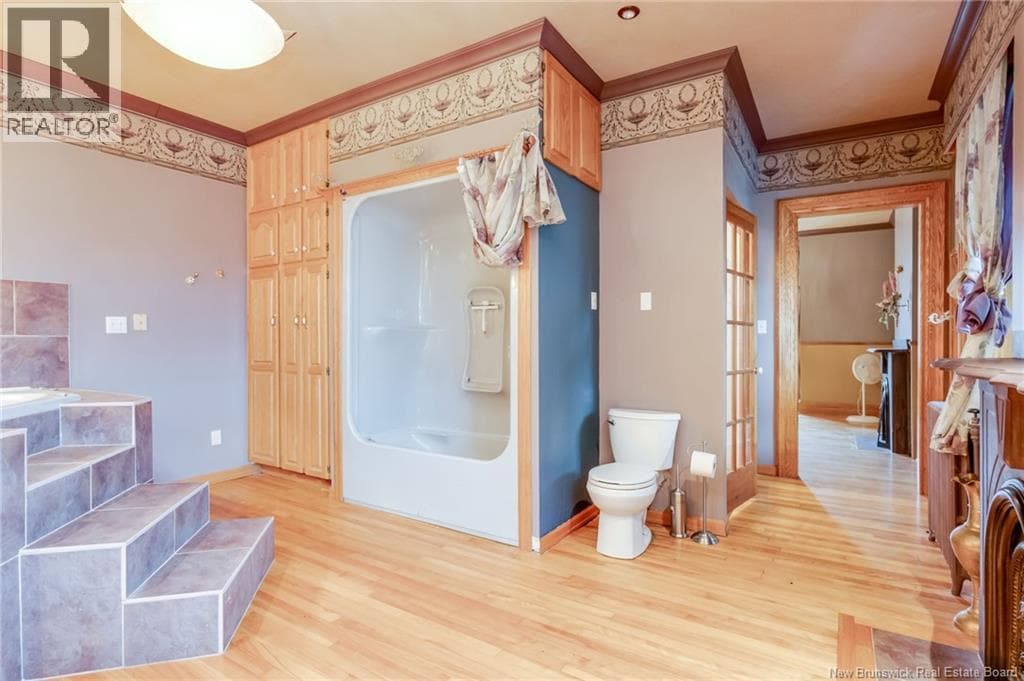 290 Crown Street, photo 24