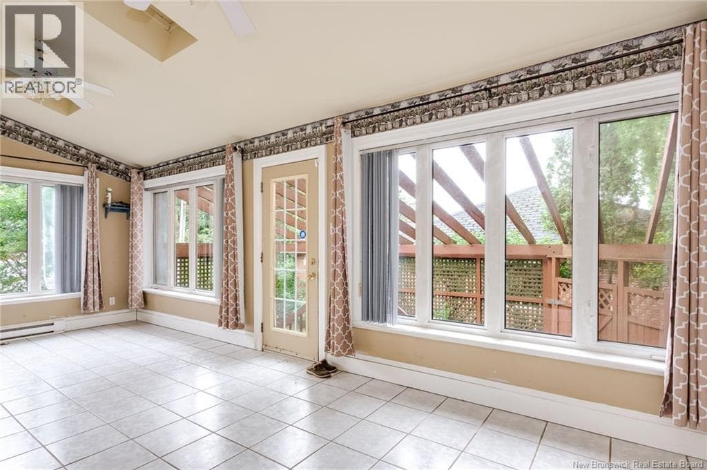 290 Crown Street, photo 9