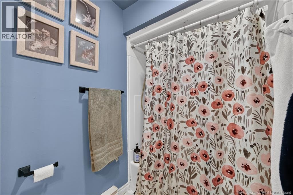 524 Tartan Street, photo 20