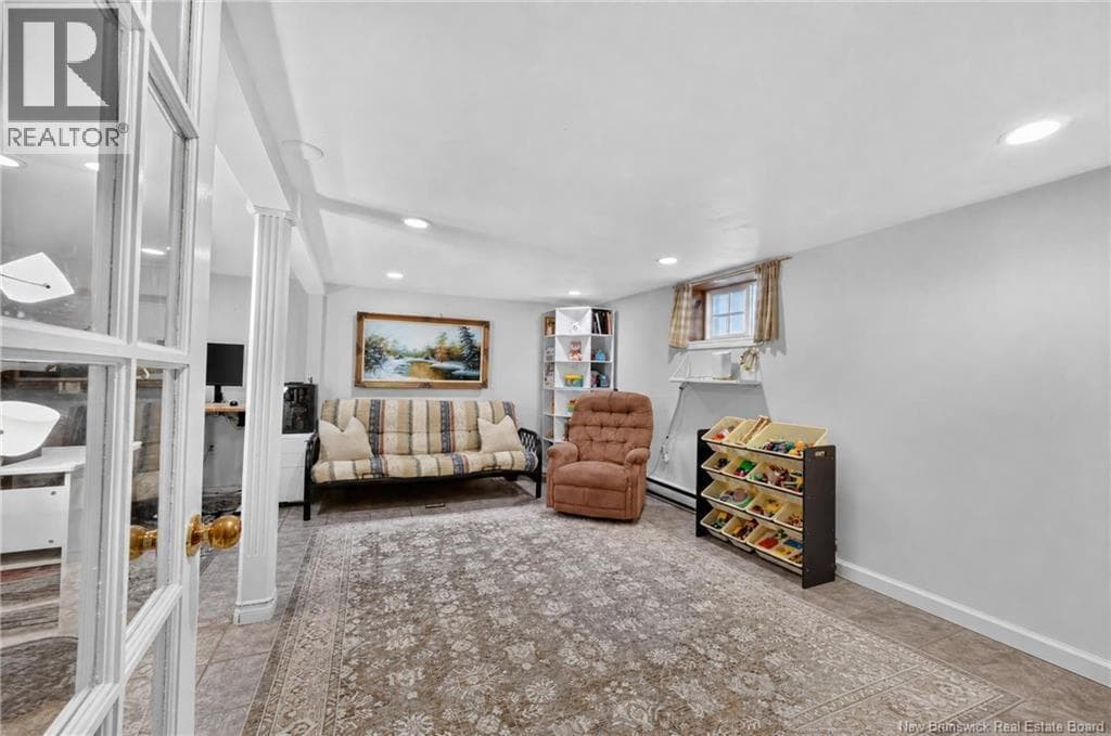 524 Tartan Street, photo 24