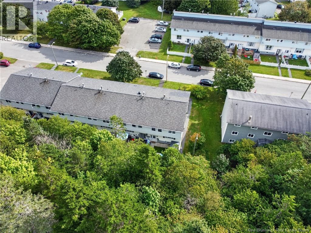 524 Tartan Street, photo 26