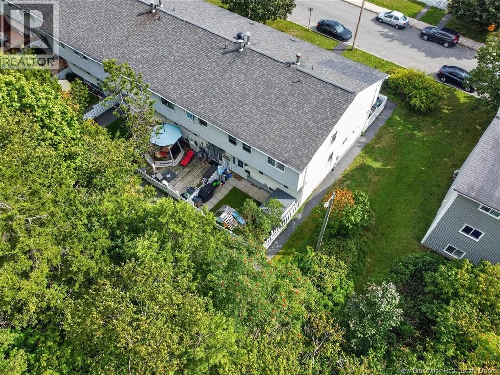 524 Tartan Street, photo 28
