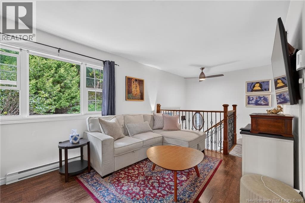 524 Tartan Street, photo 6