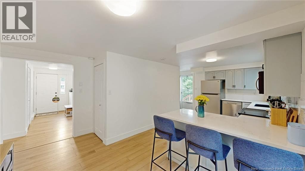 10 Meadow Brook Drive, photo 15