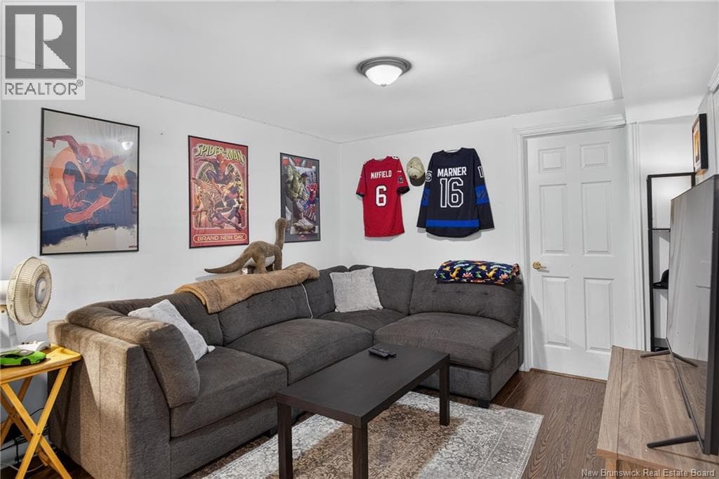 45 Jennifer Street, photo 31