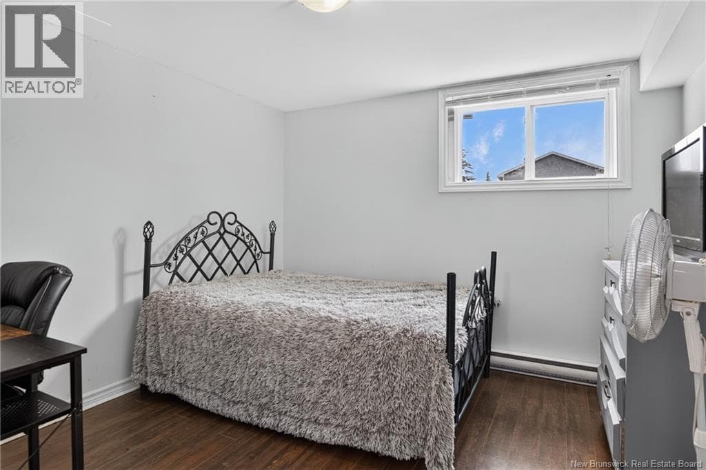 45 Jennifer Street, photo 36