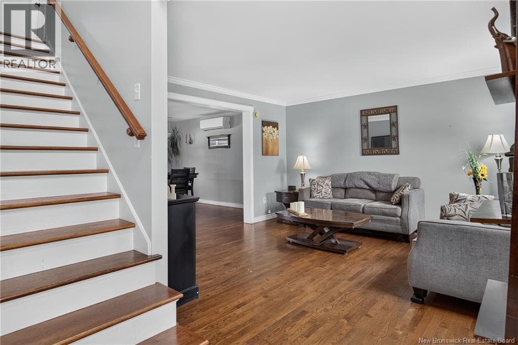 45 Jennifer Street, photo 5