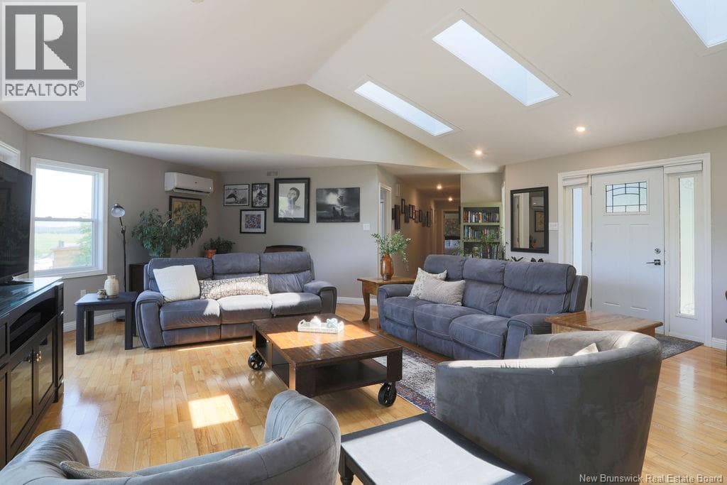 611 Darlings Island, photo 13