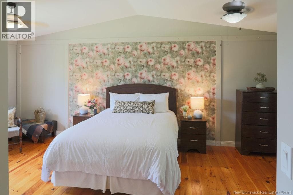 611 Darlings Island, photo 18