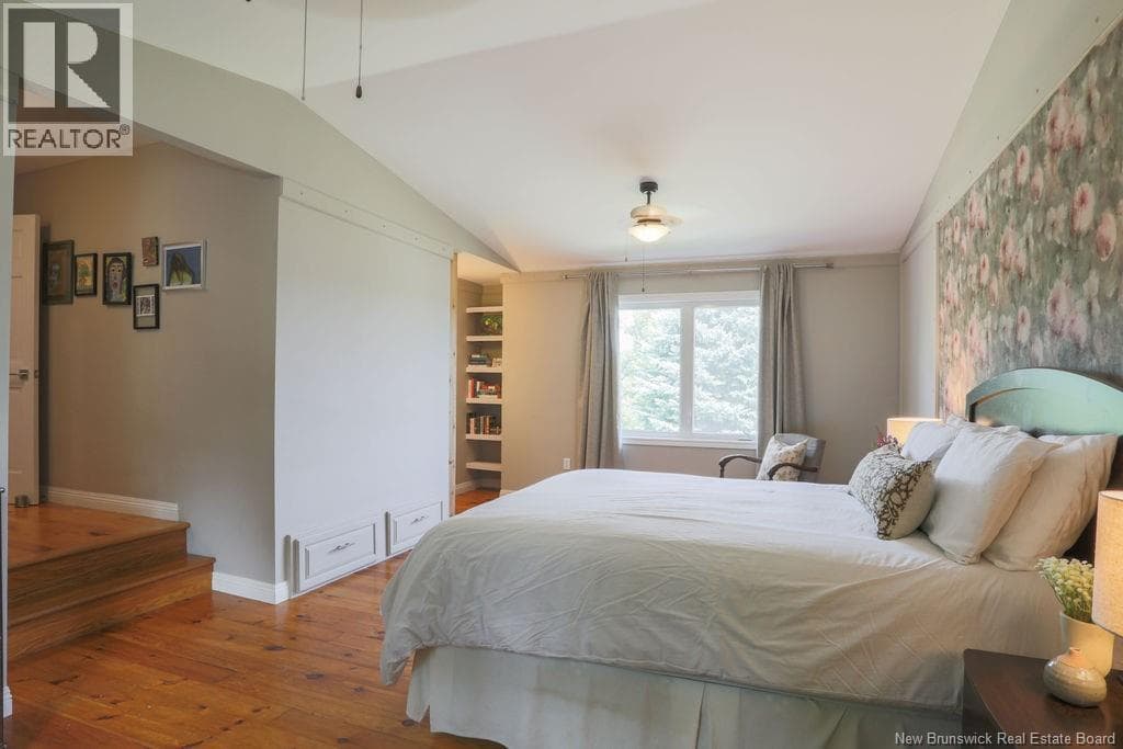 611 Darlings Island, photo 19