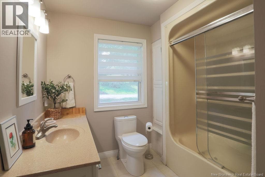 611 Darlings Island, photo 23