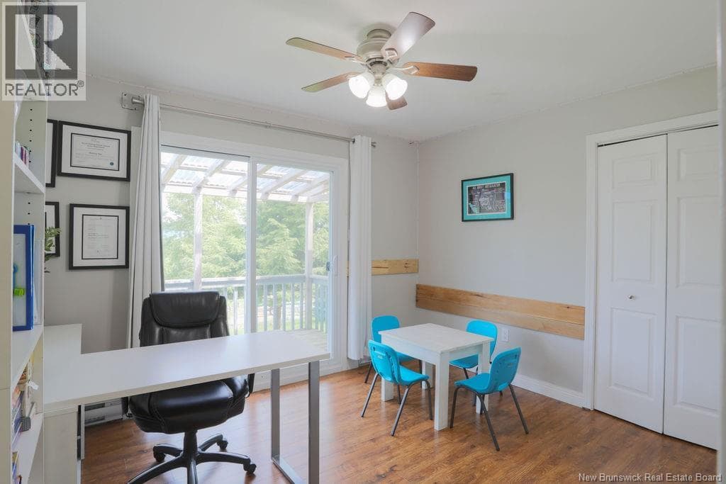 611 Darlings Island, photo 25