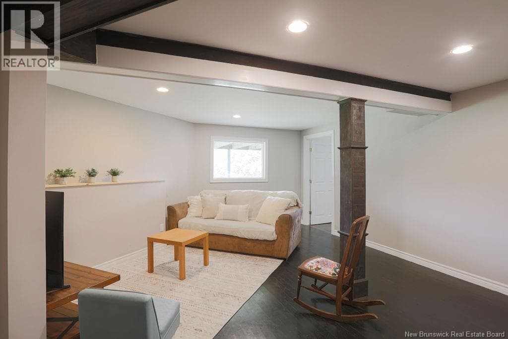 611 Darlings Island, photo 32