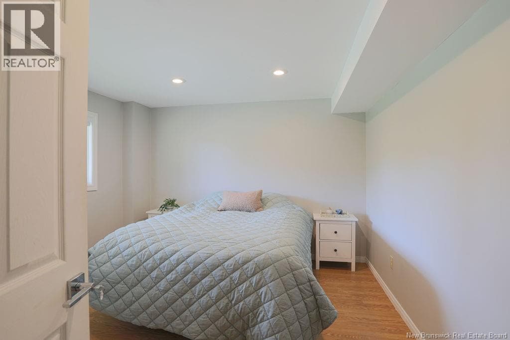 611 Darlings Island, photo 38