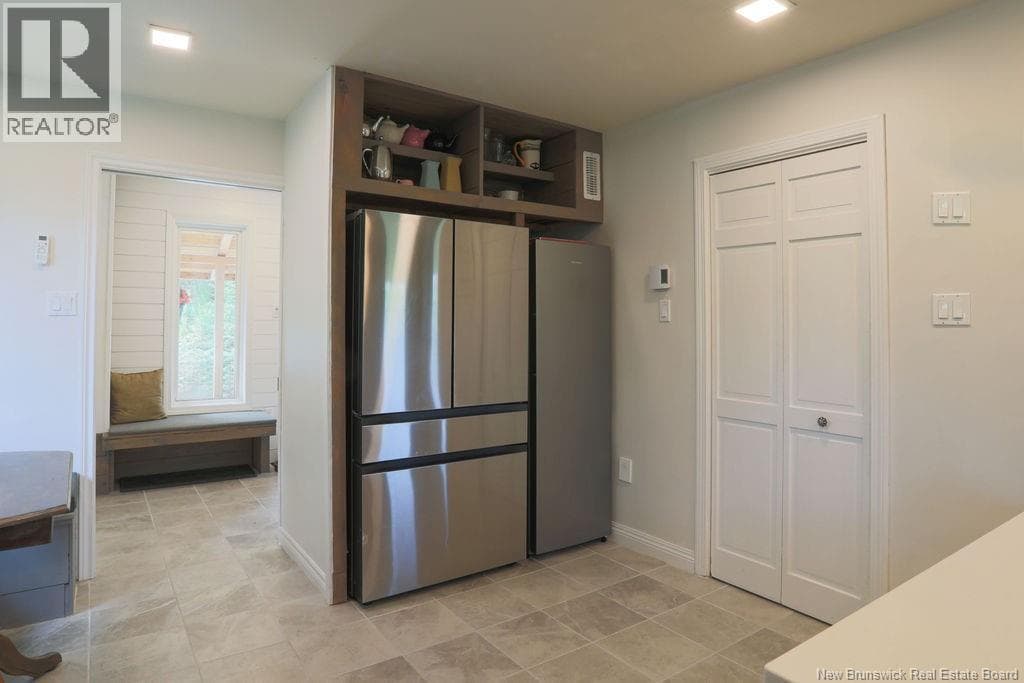 611 Darlings Island, photo 7
