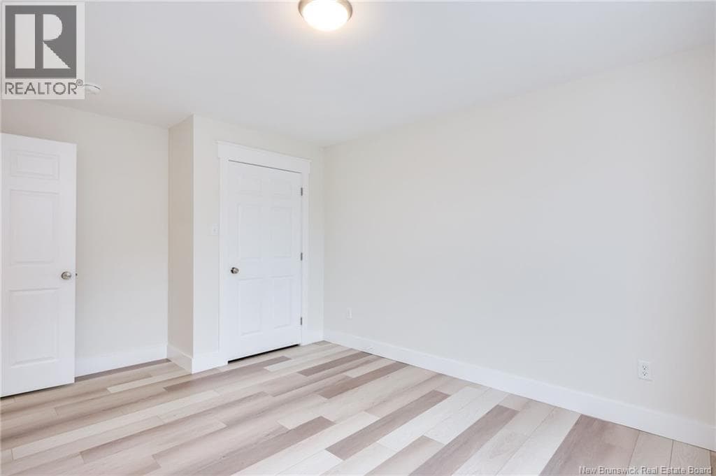 100 Glen View Drive, photo 24