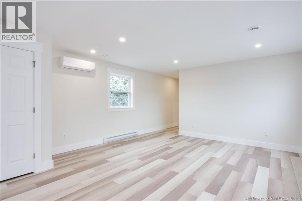 100 Glen View Drive, photo 25