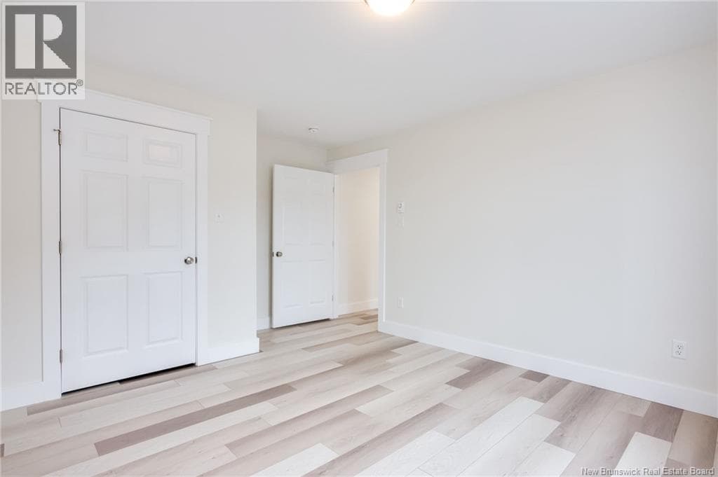100 Glen View Drive, photo 26