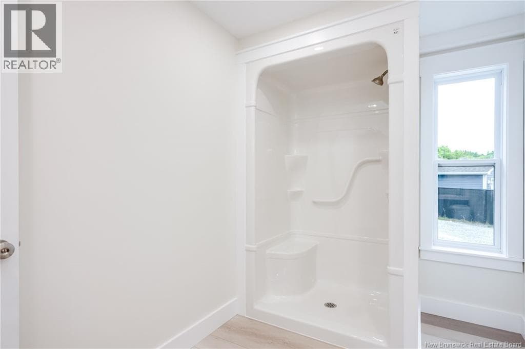 100 Glen View Drive, photo 32