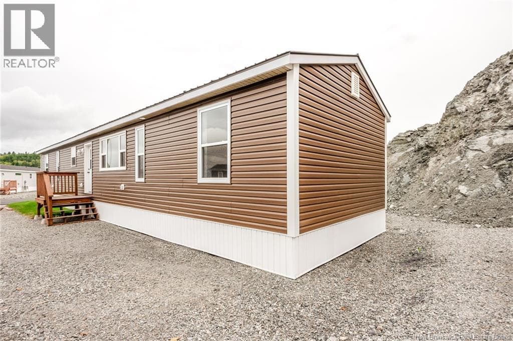 100 Glen View Drive, photo 37