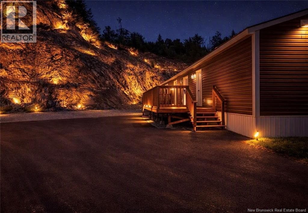 100 Glen View Drive, photo 41