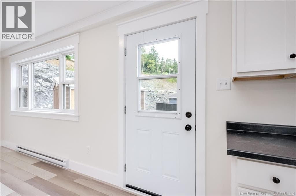 100 Glen View Drive, photo 7