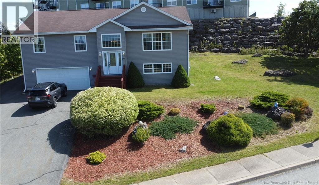 90 Tudor Lane, photo 37
