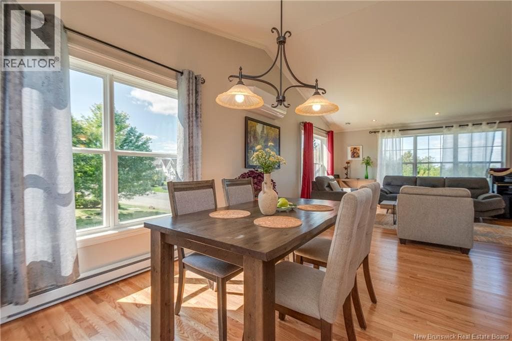 90 Tudor Lane, photo 8