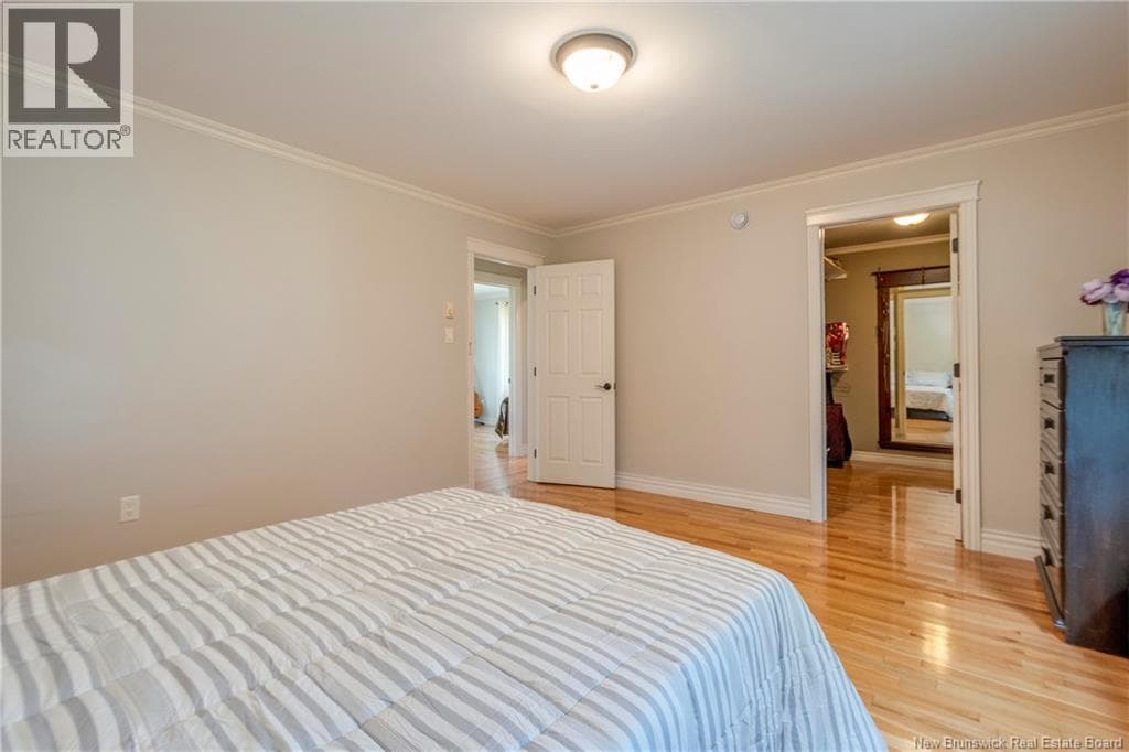 90 Tudor Lane, photo 21